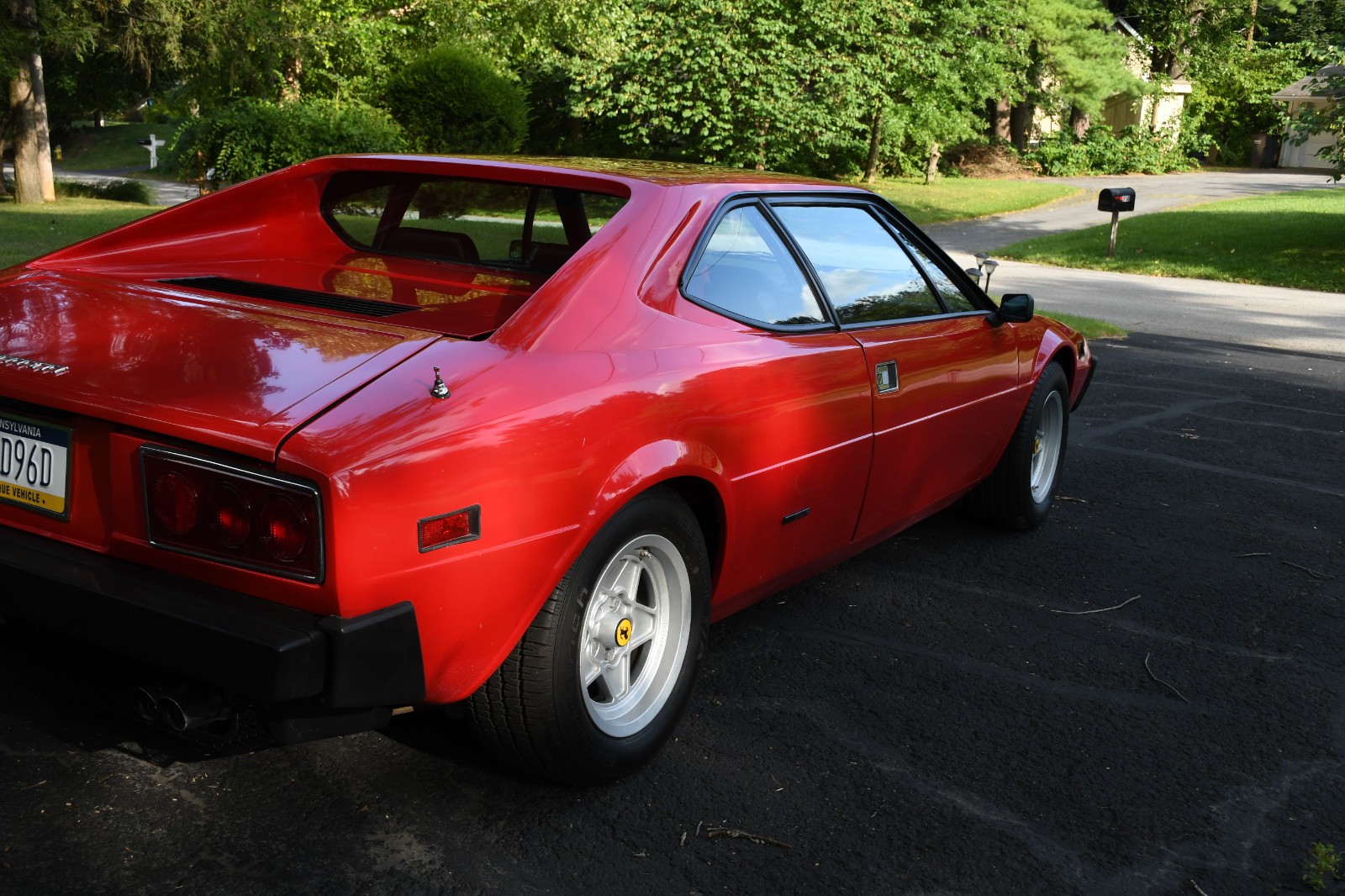 Ferrari-308GT4-1975-Coupe-24