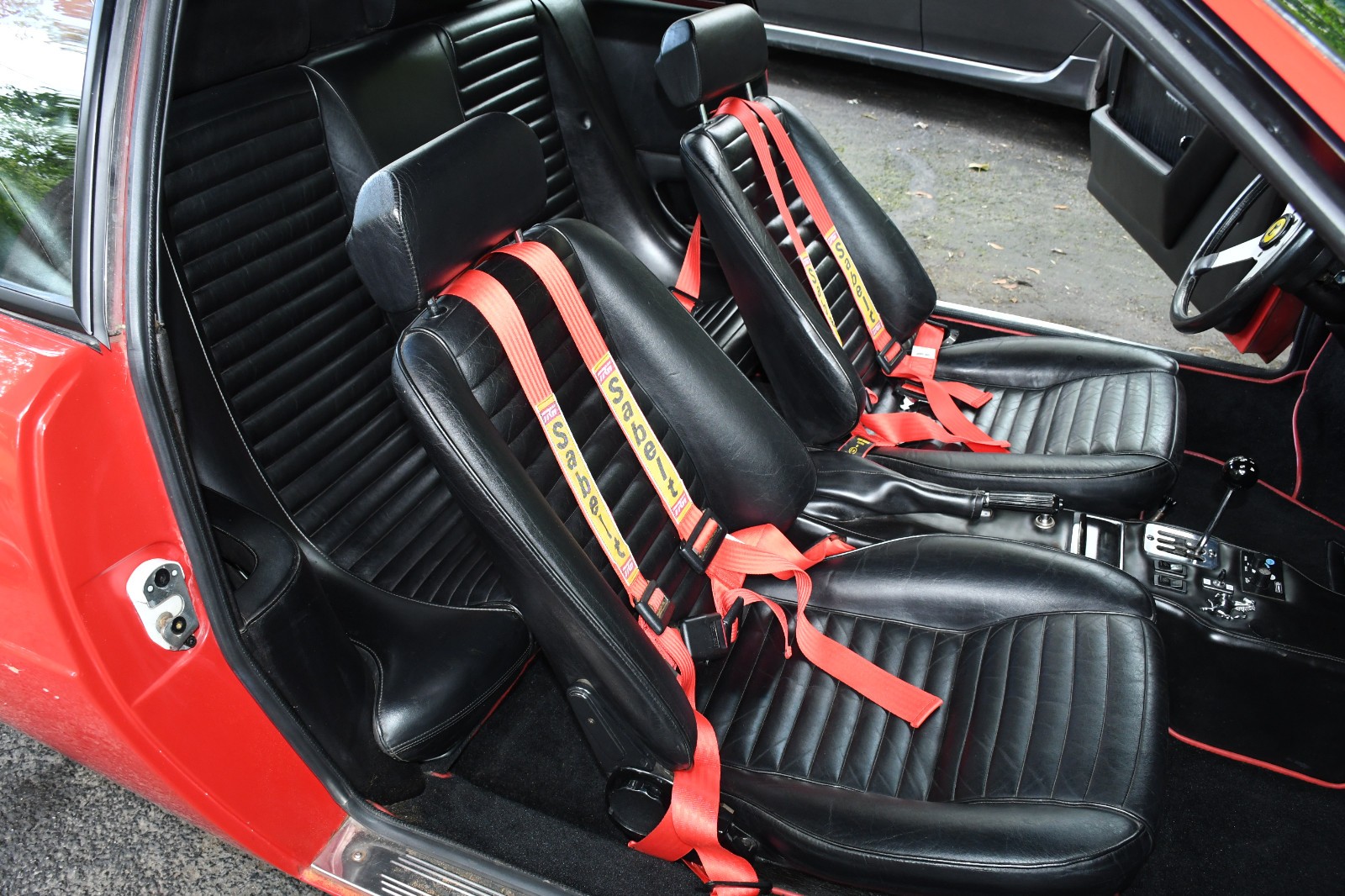 Ferrari-308GT4-1975-Coupe-37