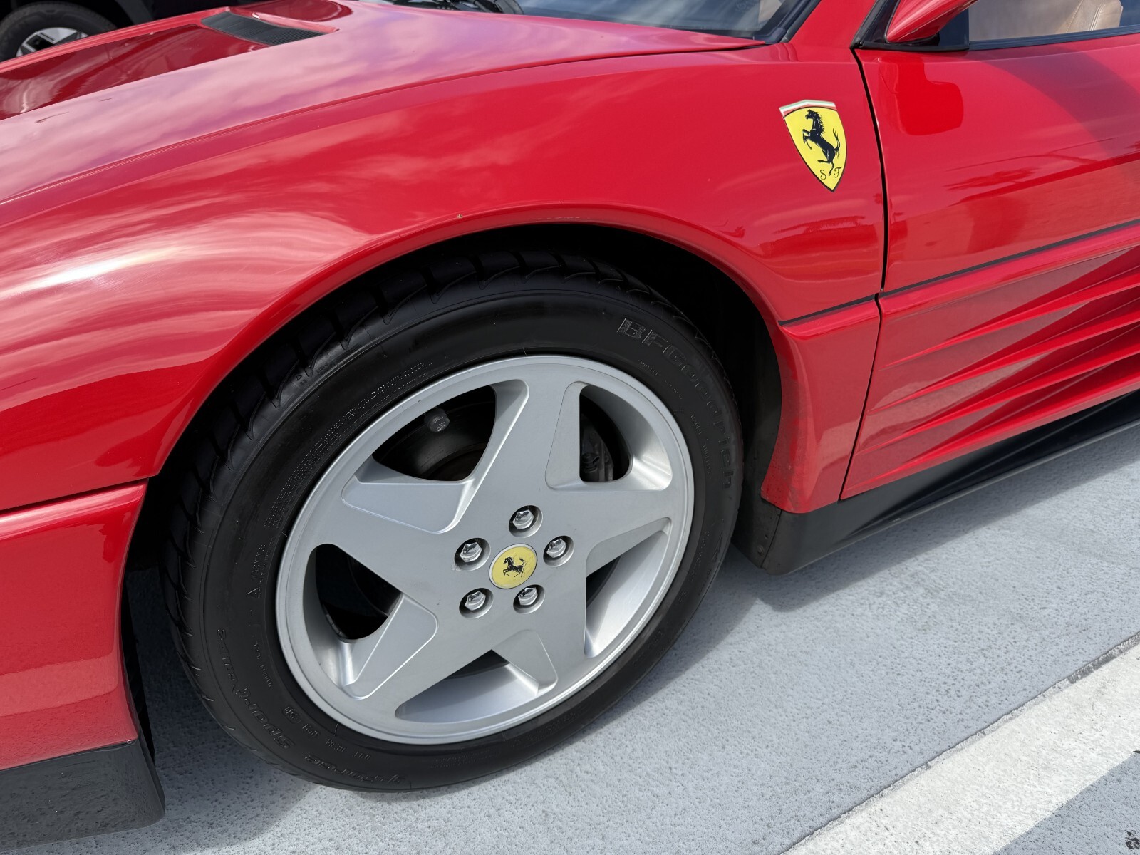 Ferrari-348-1991-14