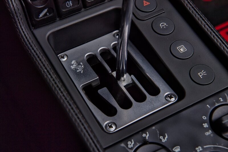 Ferrari-355-1995-28