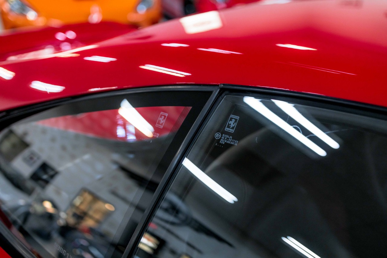 Ferrari-355-1995-Coupe-30