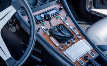 Ferrari-400i-1982-Coupe-10