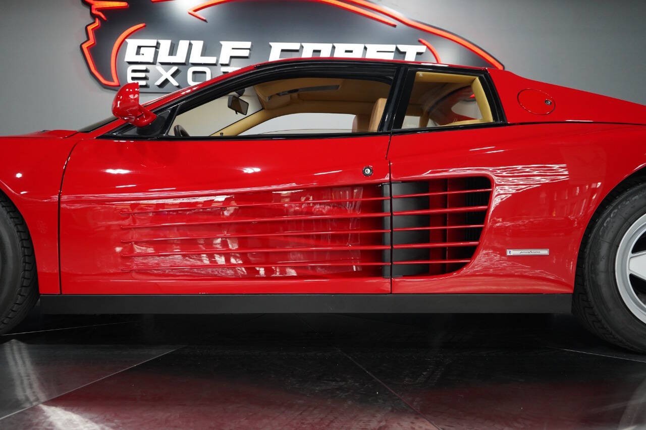 Ferrari-Testarossa-1988-Coupe-37