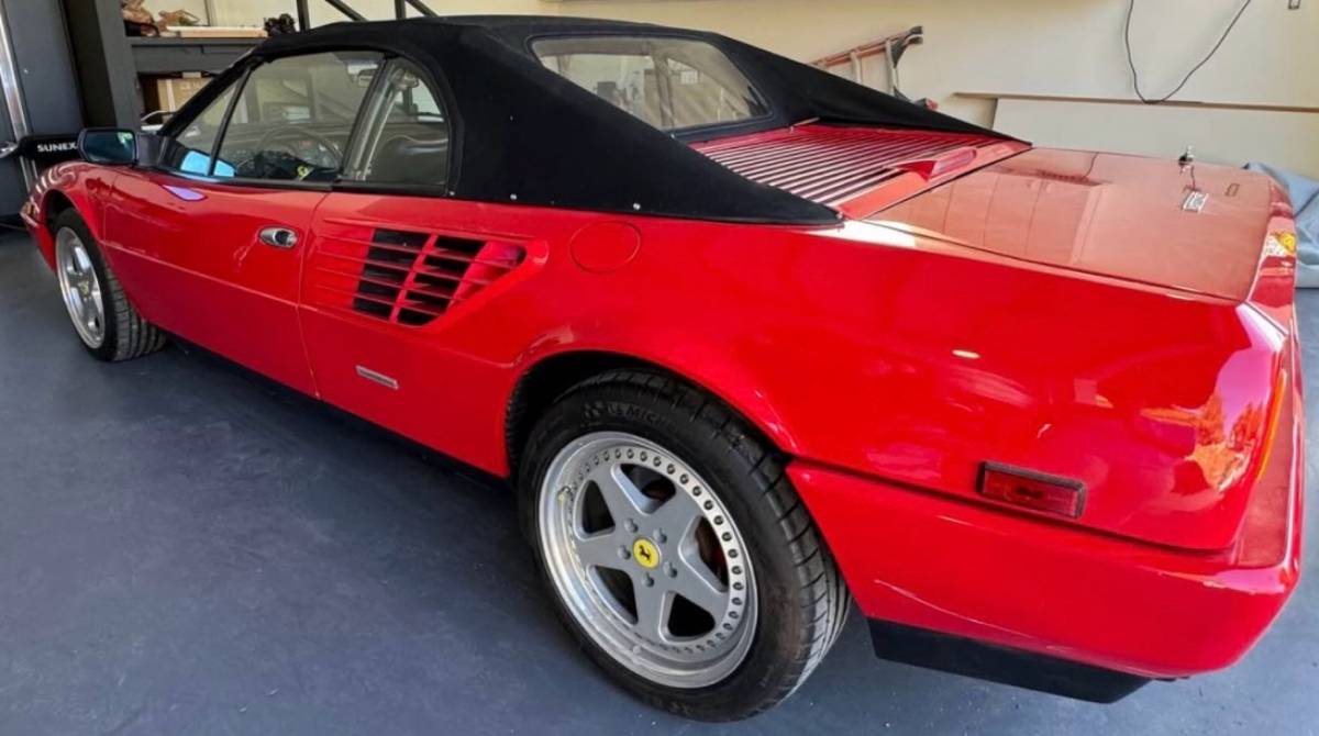 Ferrari-mondial-1986-red-20