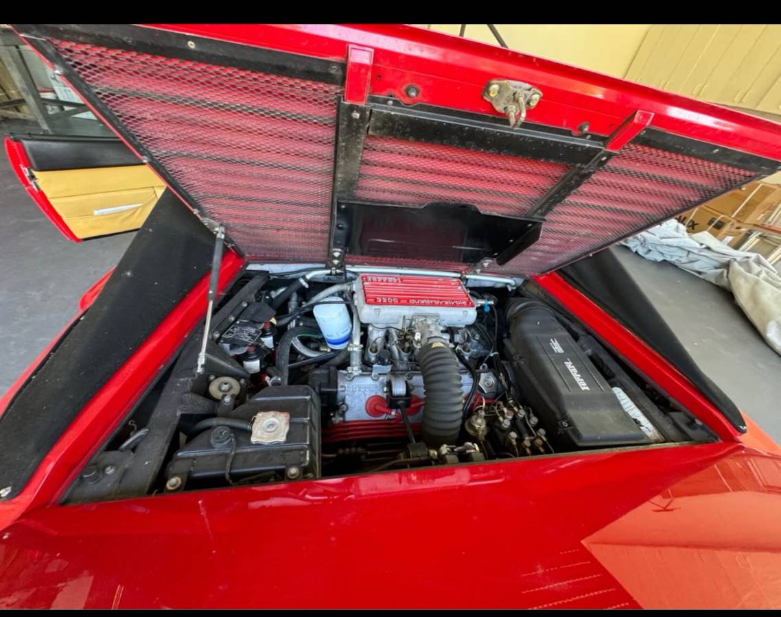 Ferrari-mondial-1986-red-43