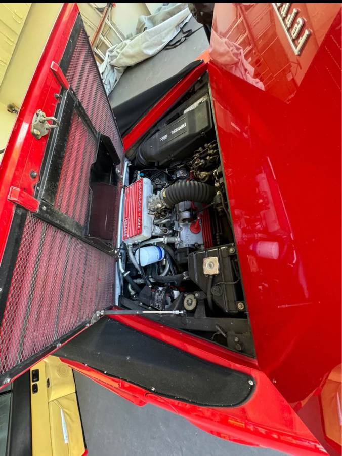 Ferrari-mondial-1986-red-8