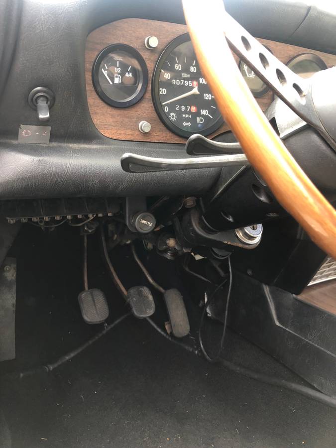 Fiat-124-1978-green-11