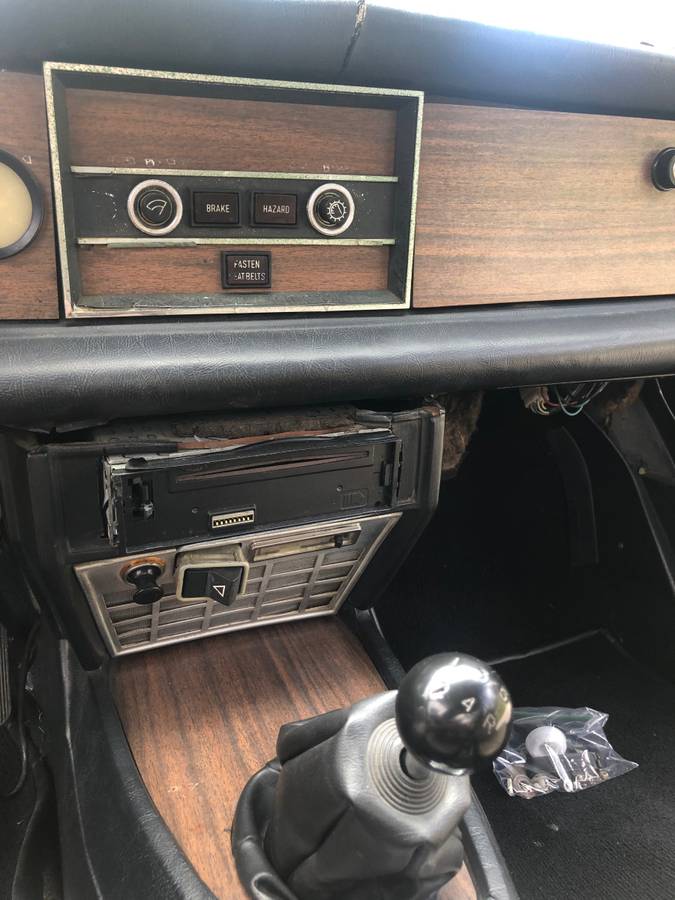 Fiat-124-1978-green-15