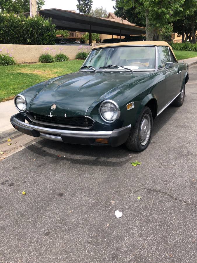 Fiat-124-1978-green-3