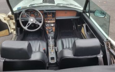 Fiat-124-Spider-1983-Convertible-14