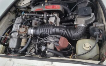 Fiat-124-Spider-1983-Convertible-19