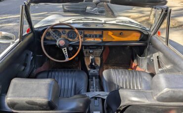 Fiat-124-bs-spider-1971-white-12