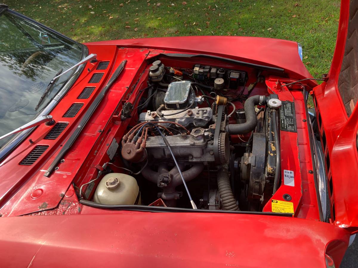 Fiat-124-spider-1975-red-10