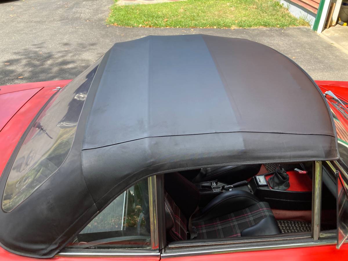 Fiat-124-spider-1975-red-2