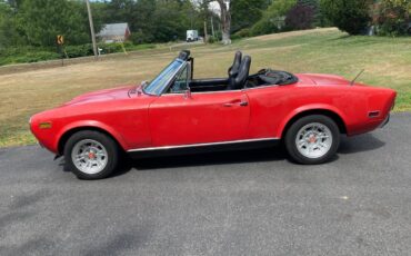 Fiat-124-spider-1975-red-4