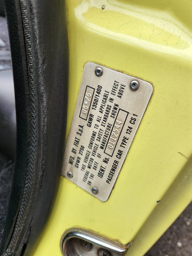 Fiat-124-spider-1976-yellow-20