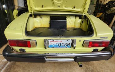 Fiat-124-spider-1976-yellow-5