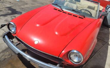 Fiat-124-spider-1981-red-1