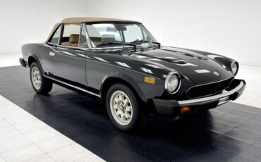 Fiat-Other-1982-Black-Tan-2