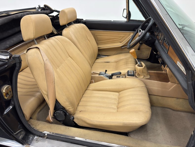 Fiat-Other-1982-Black-Tan-32
