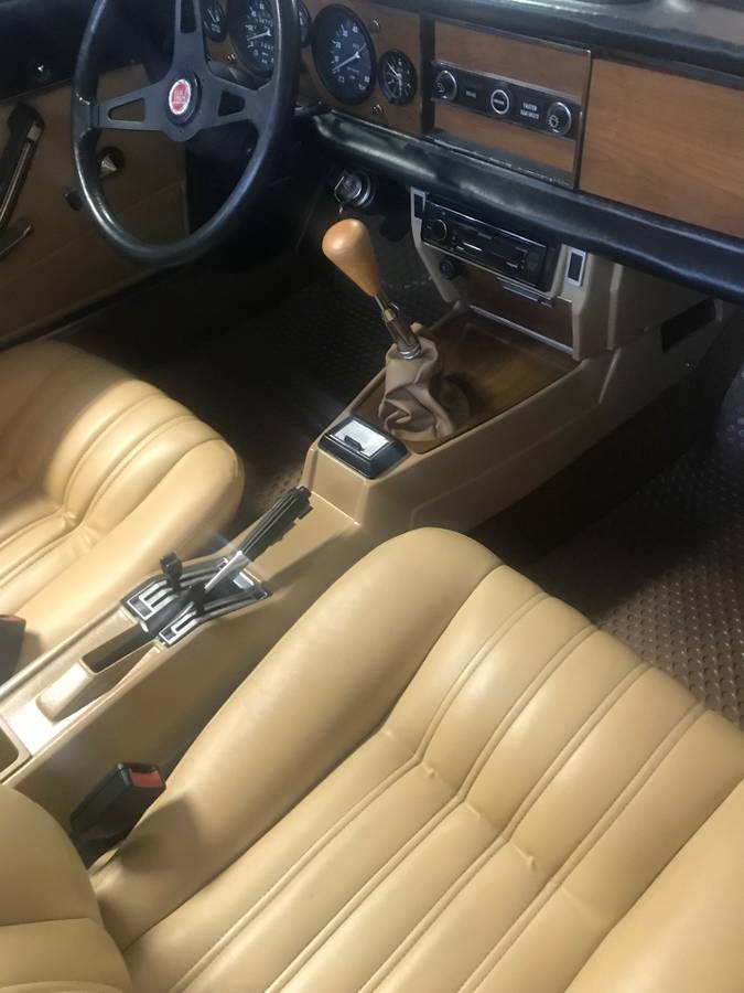 Fiat-spider-2000-1979-blue-10