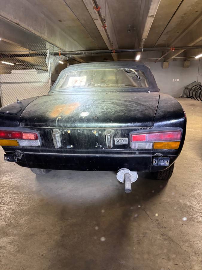 Fiat-spider-2000-1982-black-4