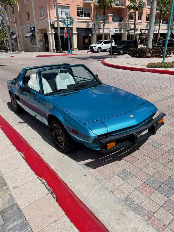 Fiat-x19-1979-blue-5