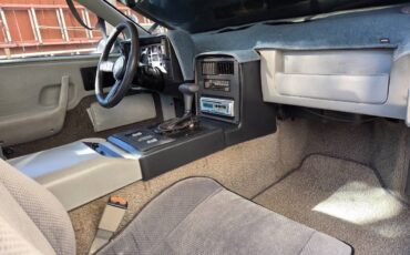 Fiero-gt-1985-white