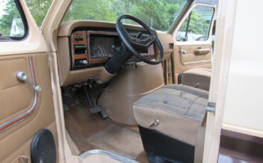 Ford-1-ton-window-van-1987-van-7