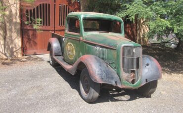Ford-12-Ton-Pickup-1935-Standard-Cab-Pickup-1