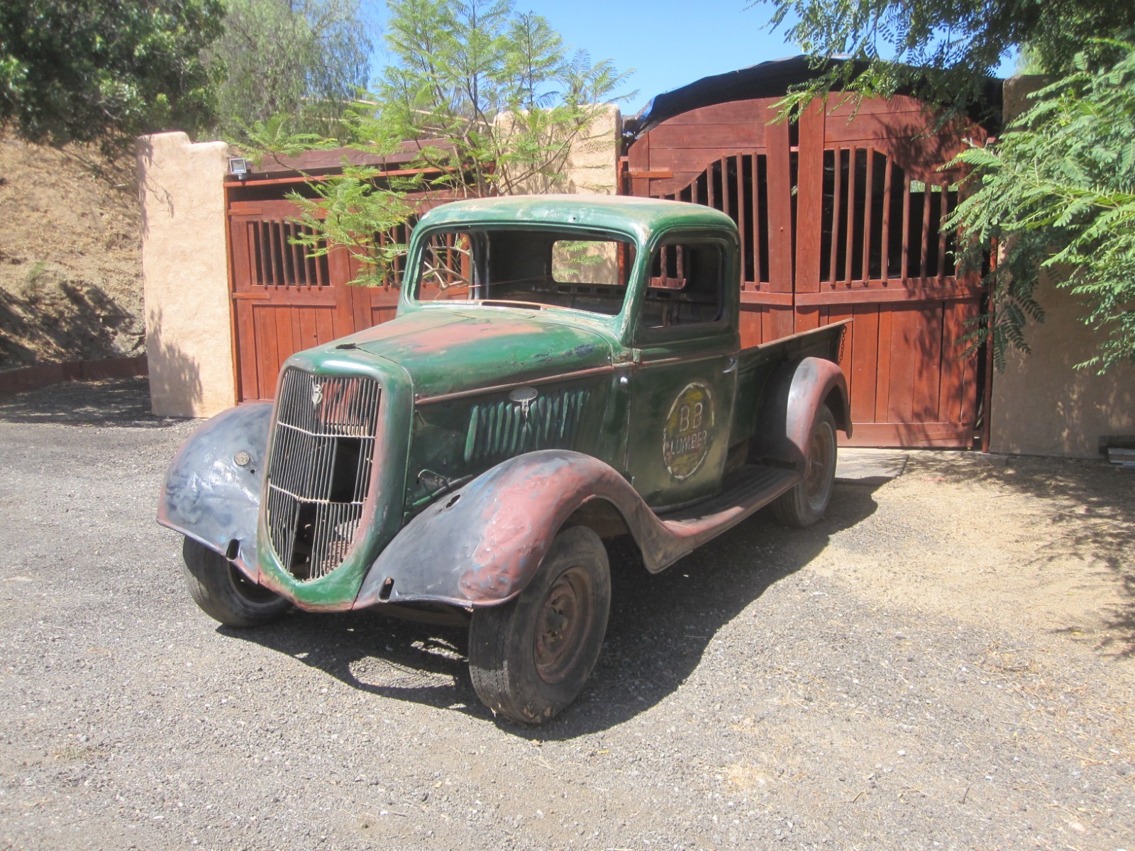 Ford-12-Ton-Pickup-1935-Standard-Cab-Pickup-6