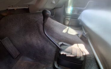 Ford-150-1988-white-3