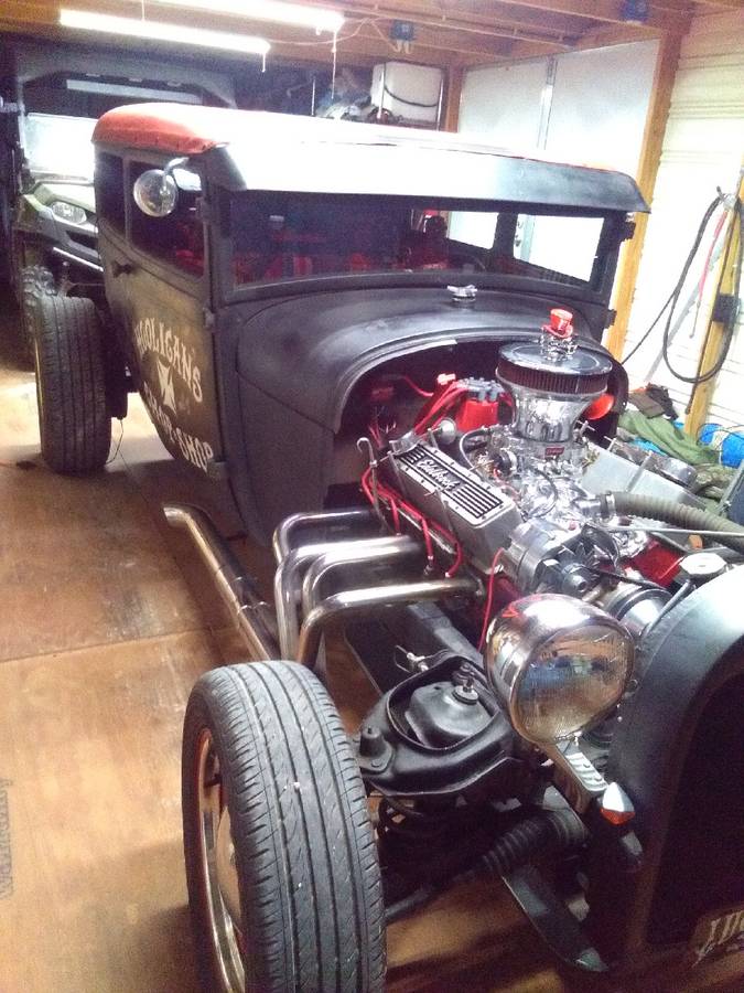 Ford-1928-black-3