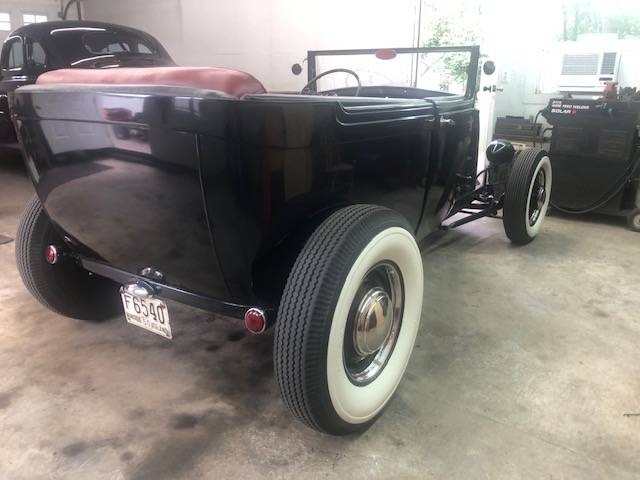 Ford-1929-black-4