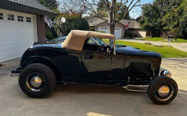 Ford-1932-black-1
