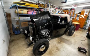 Ford-1932-black-13