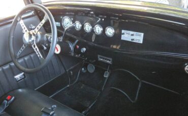 Ford-1932-black-6