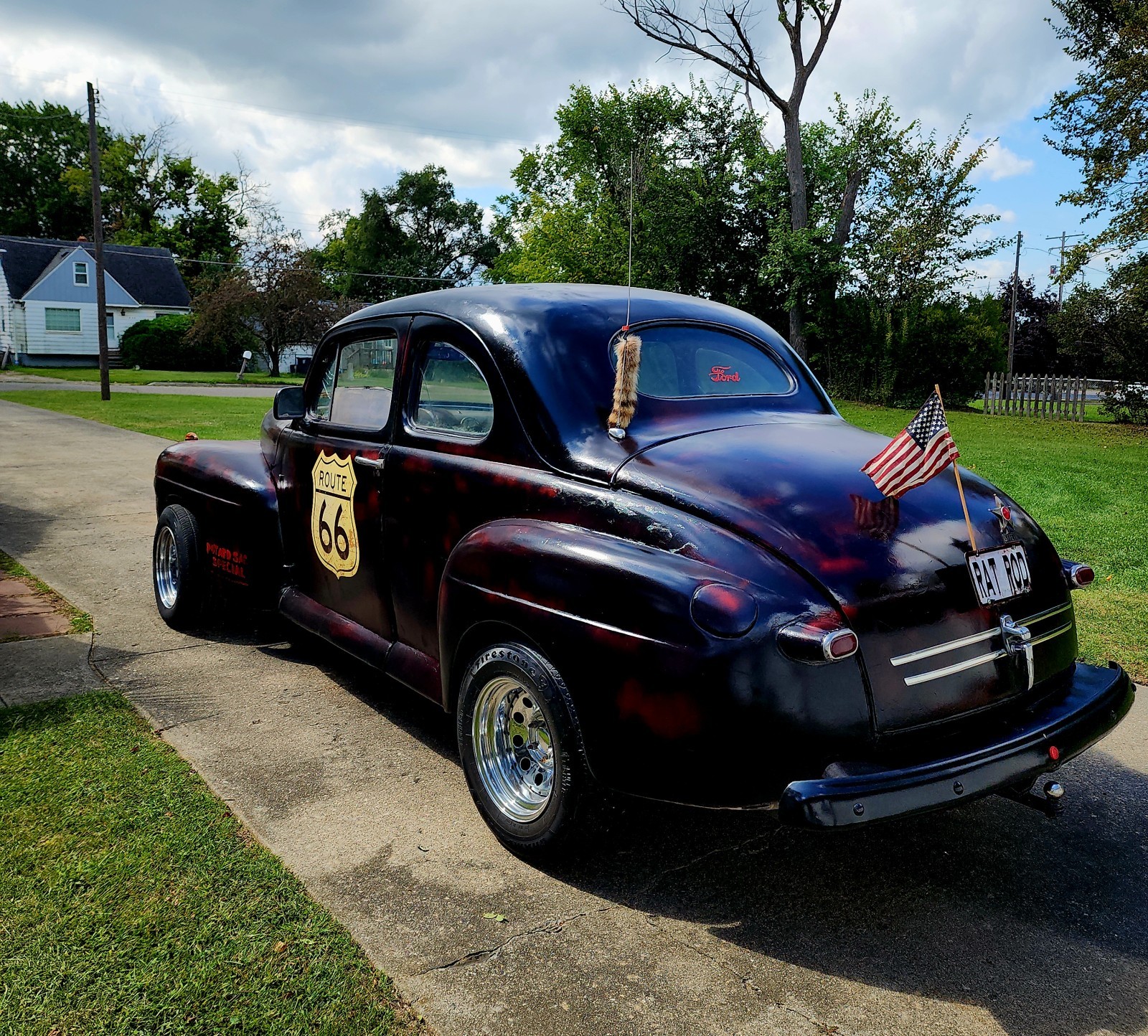 Ford-1947-Ford-Super-Deluxe-Coupe-1947-Coupe-10