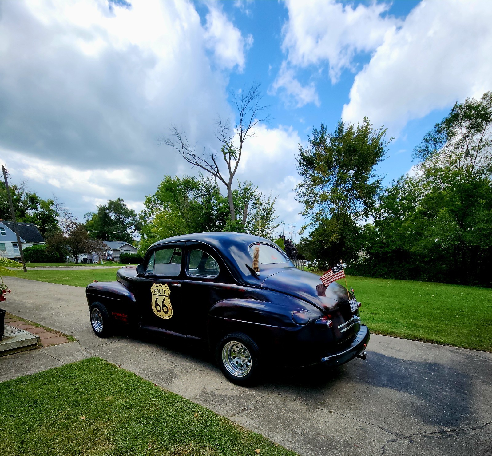 Ford-1947-Ford-Super-Deluxe-Coupe-1947-Coupe-25