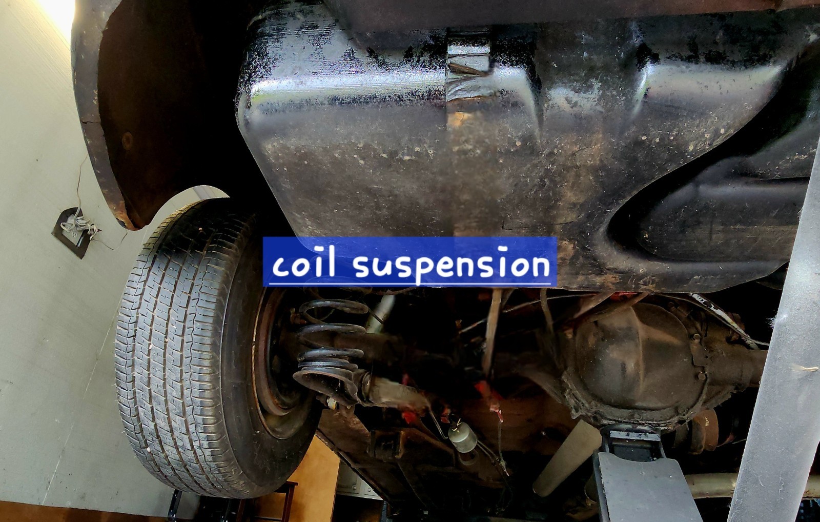 Ford-1947-Ford-Super-Deluxe-Coupe-1947-Coupe-4