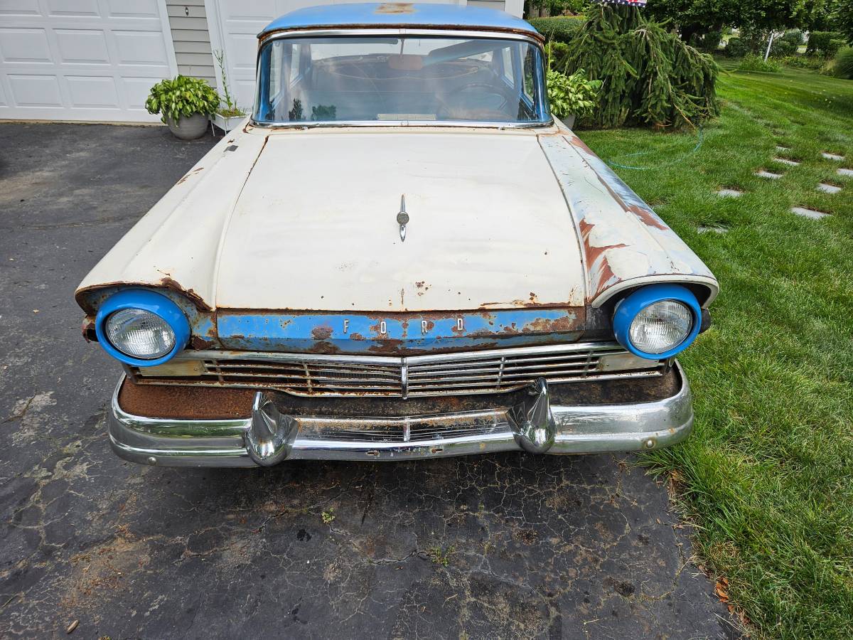 Ford-1957-9