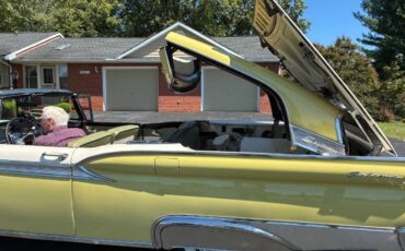 Ford-1959-yellow-2
