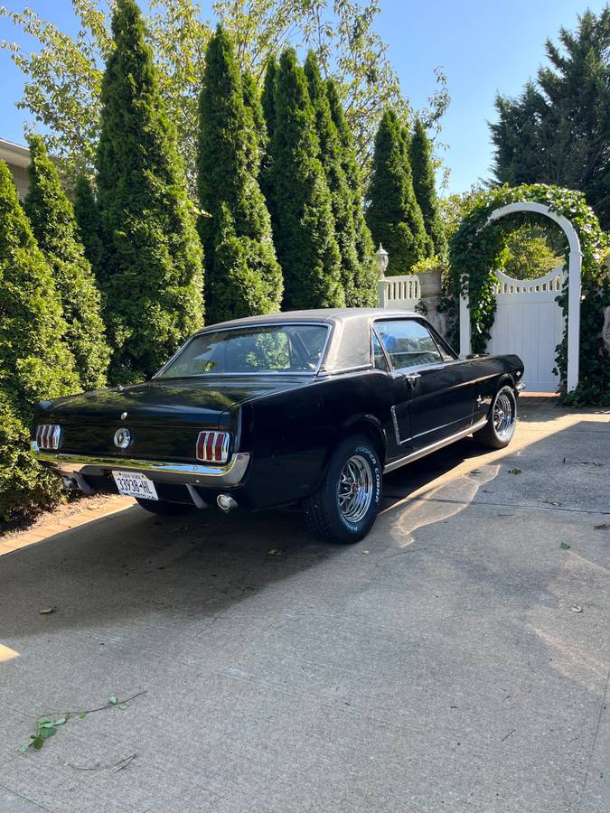 Ford-1965-black-1