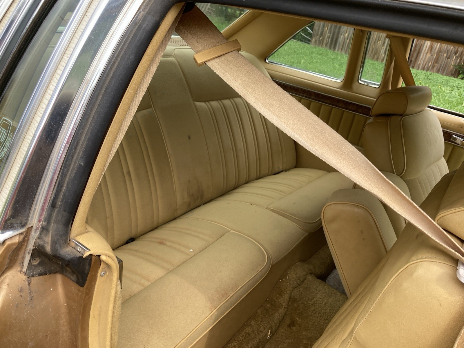 Ford-2-door-1978-4
