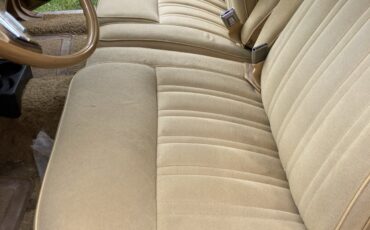 Ford-2-door-1978-5