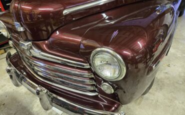 Ford-2-dr-1948-custom-8