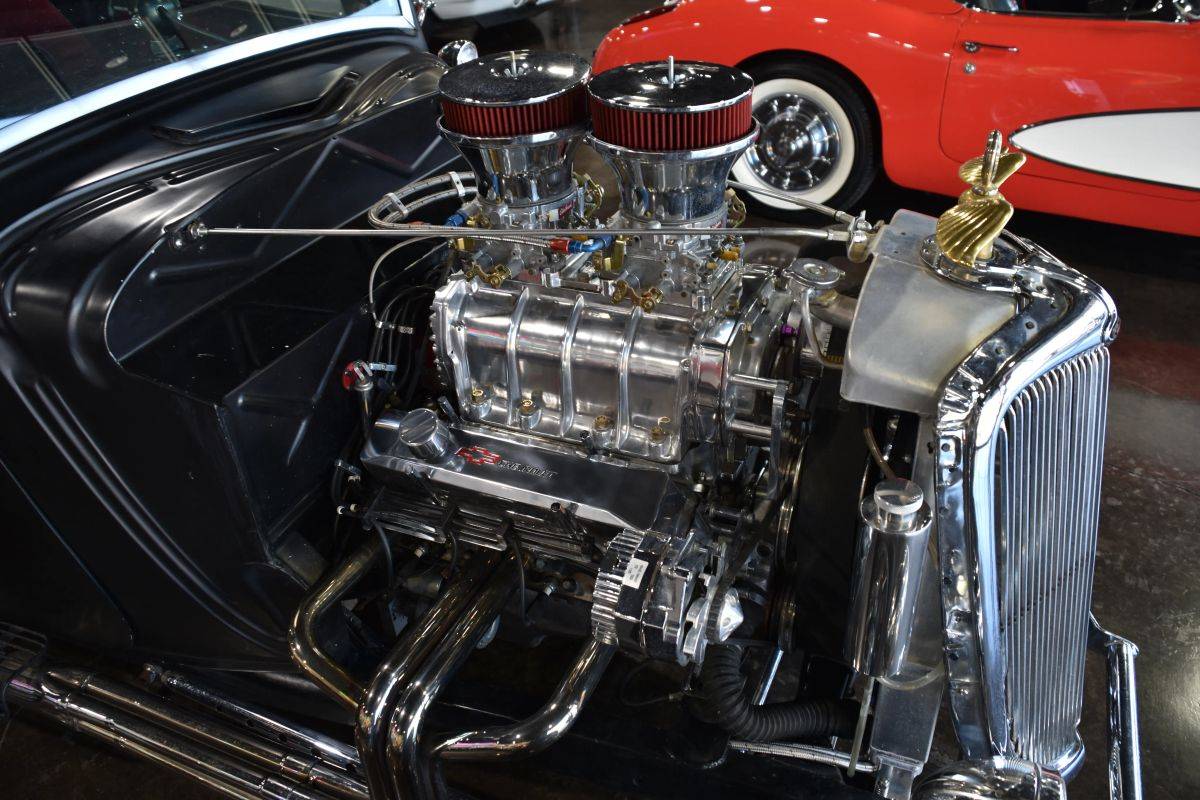Ford-2-dr-coupe-1934-black-23