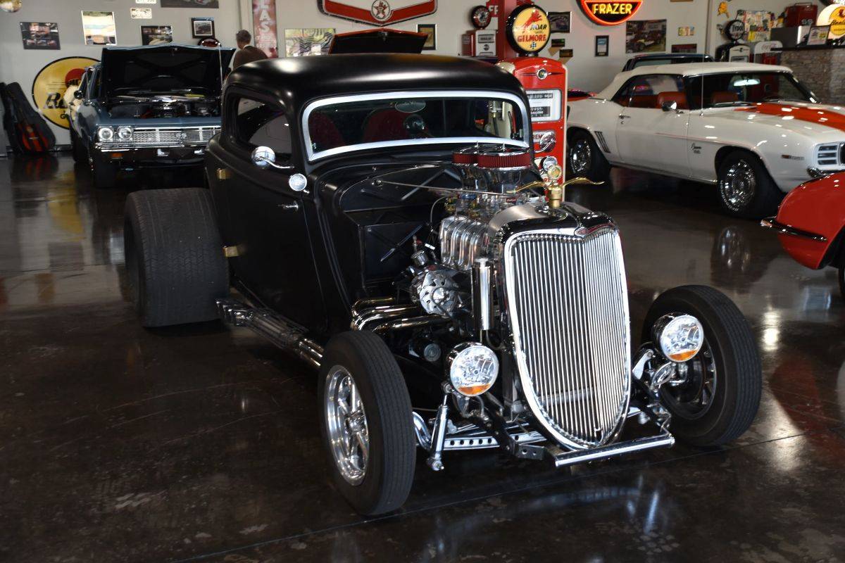 Ford-2-dr-coupe-1934-black-9