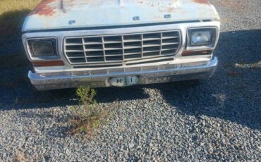 Ford-250-custom-1979-blue-6