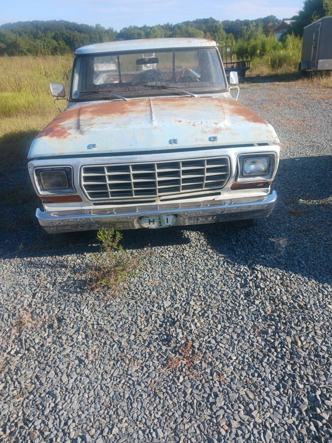Ford-250-custom-1979-blue-6